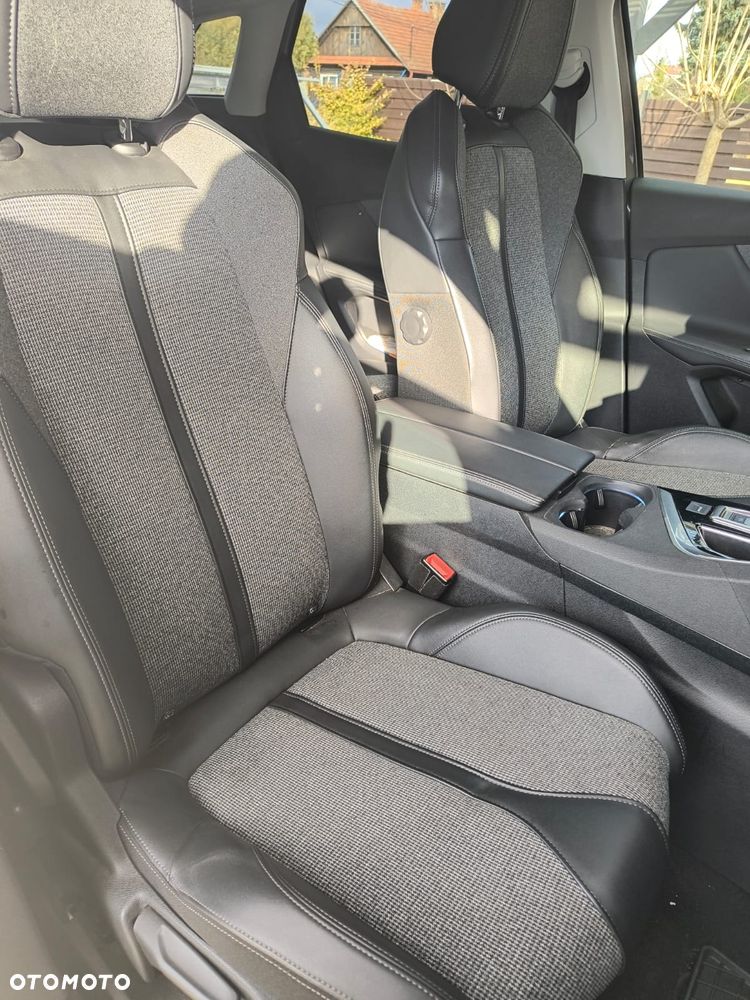 Peugeot 3008 - 5