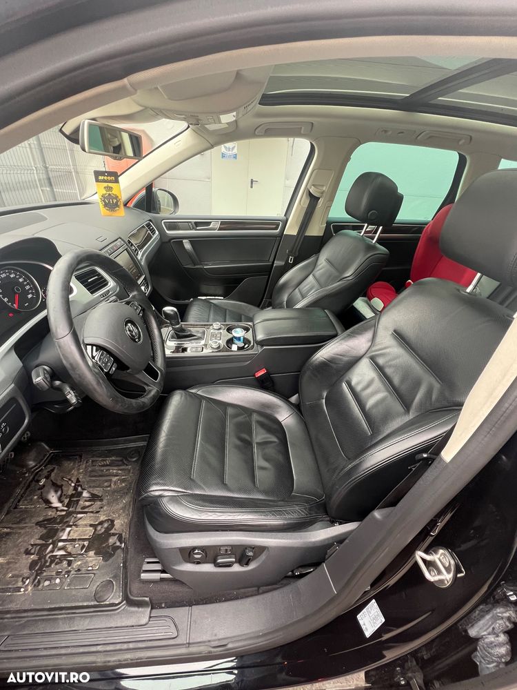 Volkswagen Touareg 3.0 V6 TDI BMT - 9