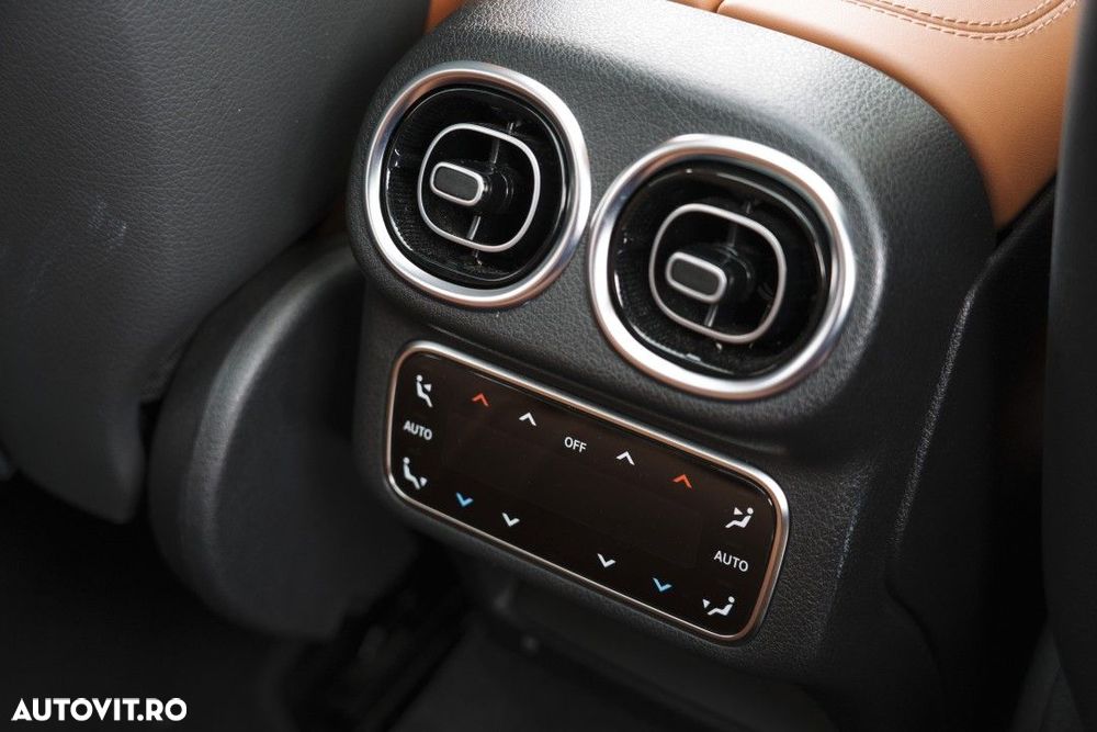 Mercedes-Benz GLC - 36