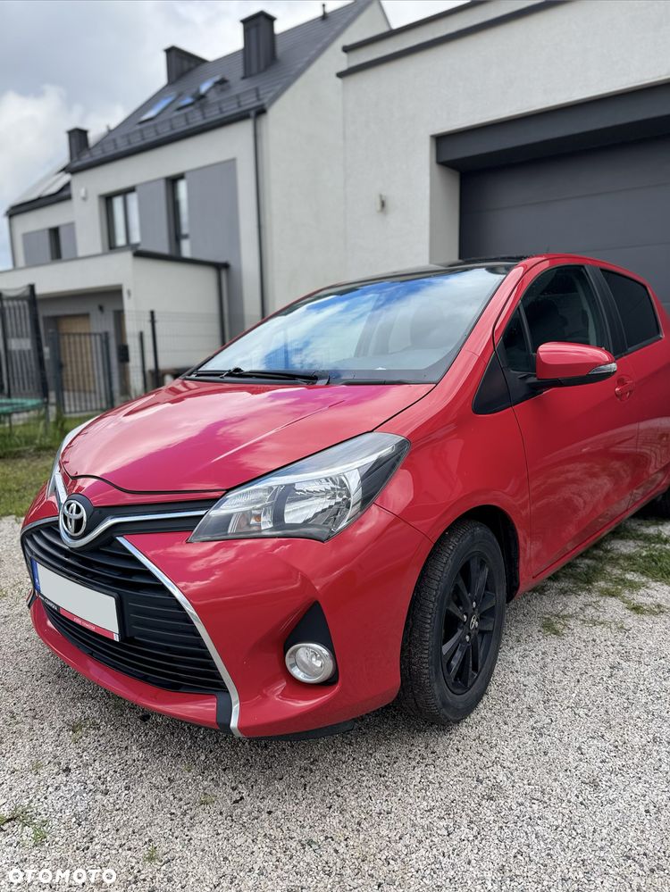 Toyota Yaris 1.33 Premium - 1