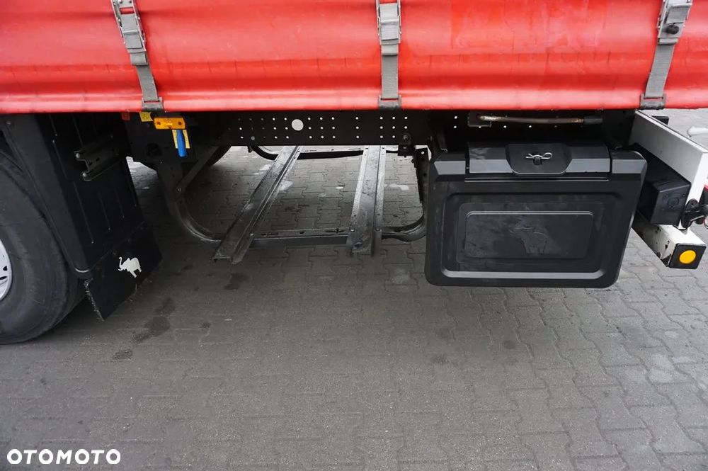 Schmitz Cargobull FIRANA OŚ PODNOSZONA XL * 2019 * - 9