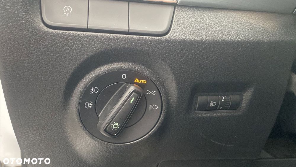 Skoda Fabia 1.0 TSI Ambition - 24
