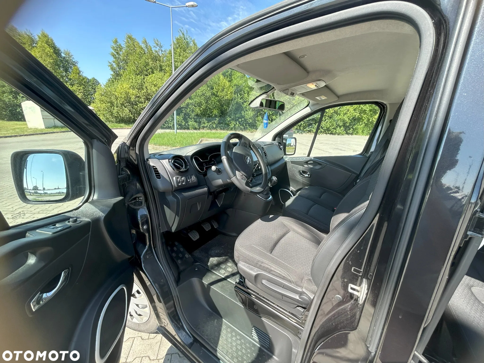 Opel Vivaro - 7