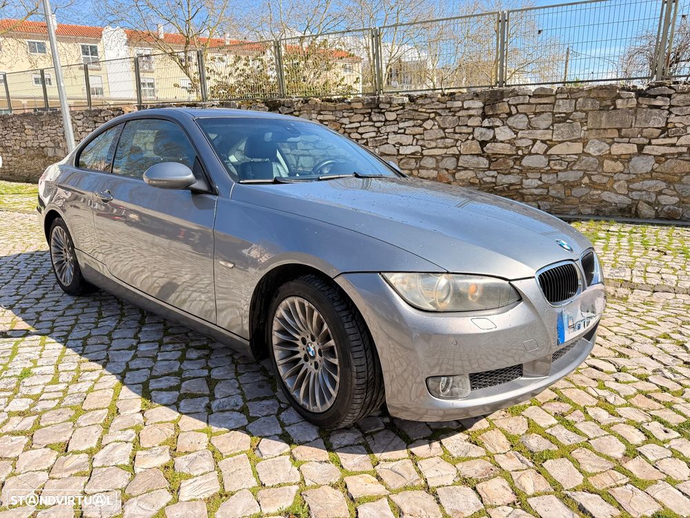 BMW 320 d Coupe Auto - 2