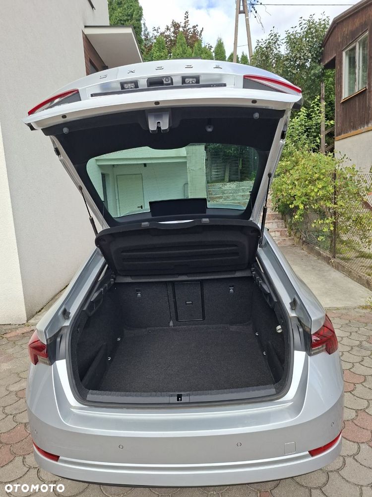 Skoda Octavia 2.0 TDI Style DSG - 3