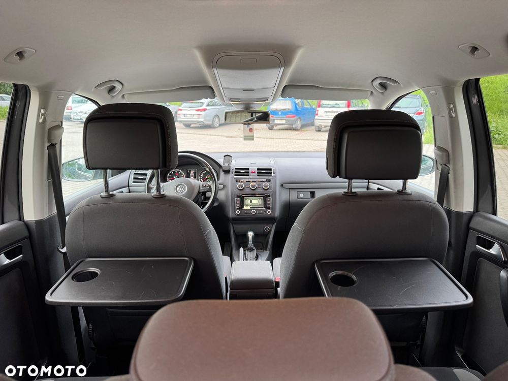Volkswagen Touran 1.4 TSI Comfortline DSG - 12