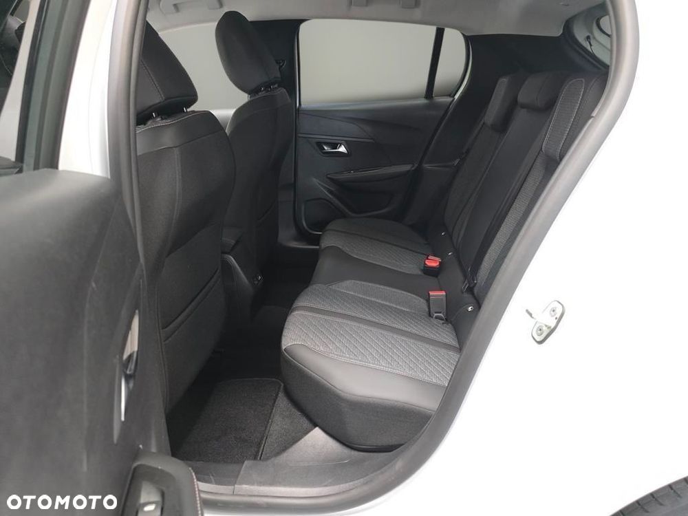 Peugeot 208 1.2 mHEV Allure - 8