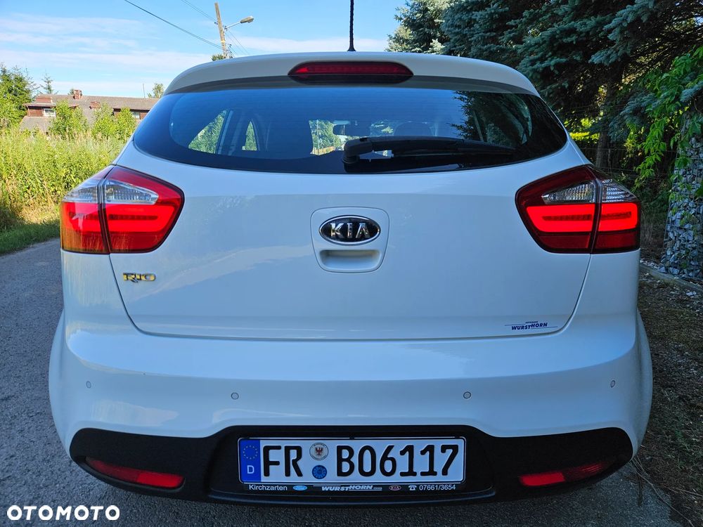 Kia Rio 1.2 Business Line - 9