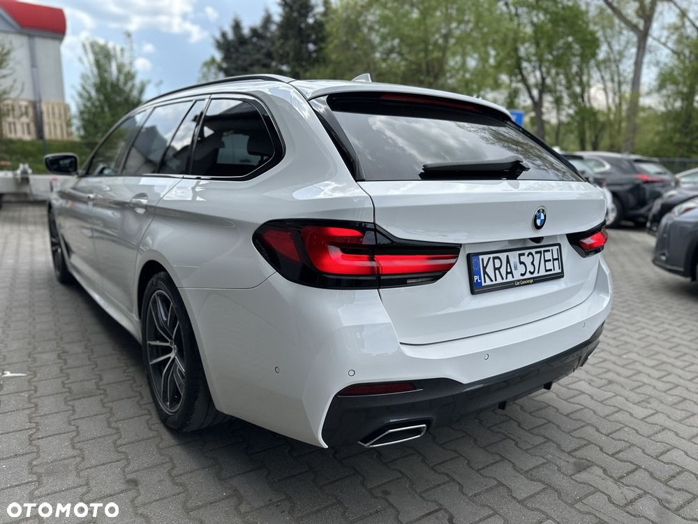 BMW Seria 5 520d xDrive M Sport Edition - 35