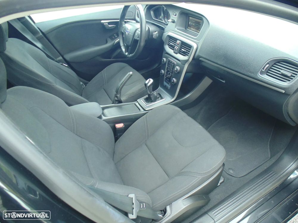 Volvo V40 1.6 D2 Kinetic Eco - 18