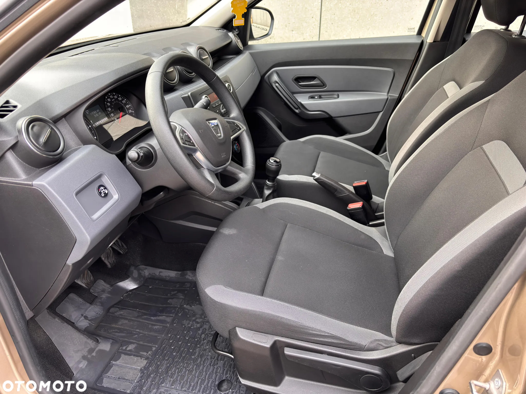 Dacia Duster 1.0 TCe Essential - 8