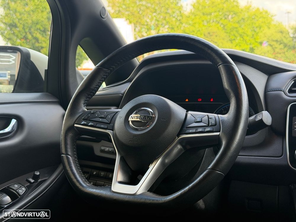 Nissan Leaf 62 kWh e+ Tekna - 9