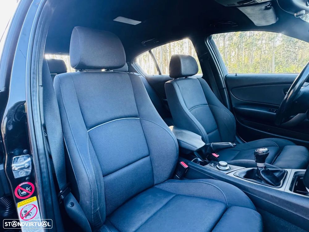 BMW 118 d Line Sport - 28