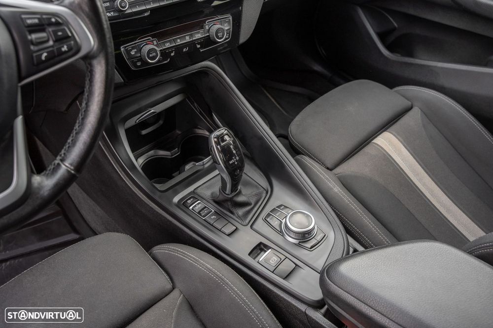 BMW X1 18 d sDrive Auto - 14