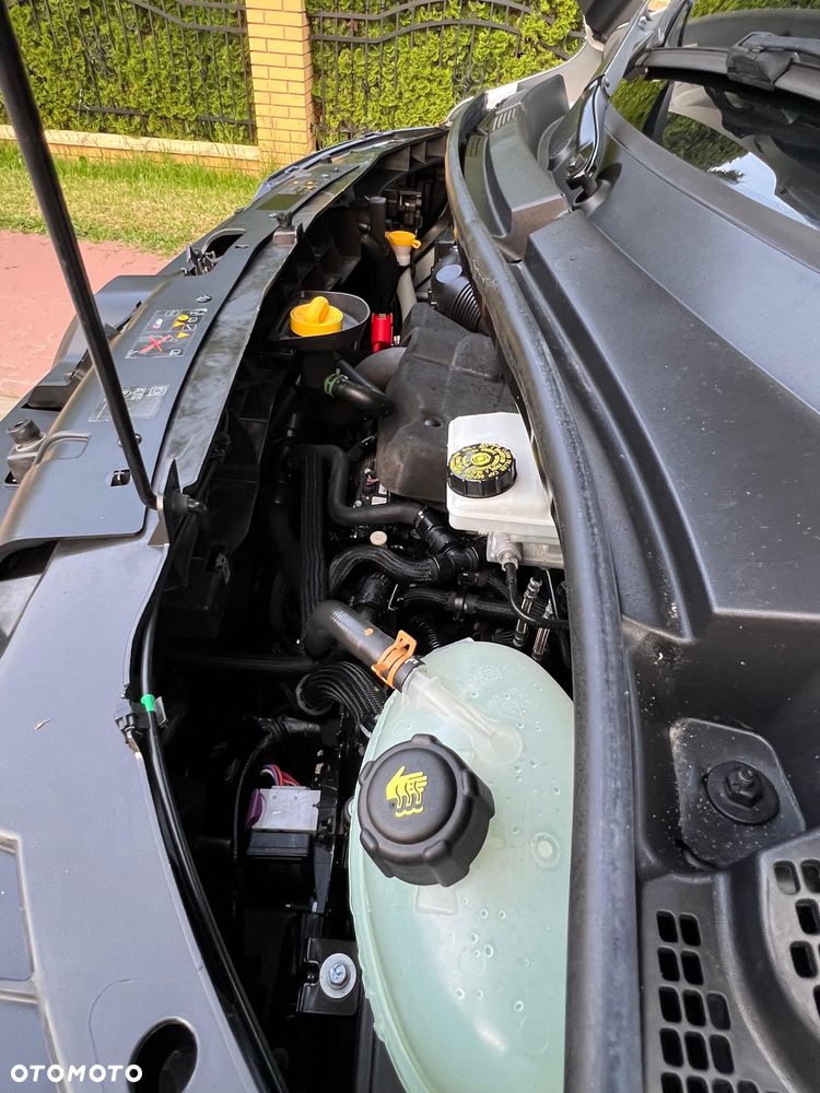 Renault Master - 25