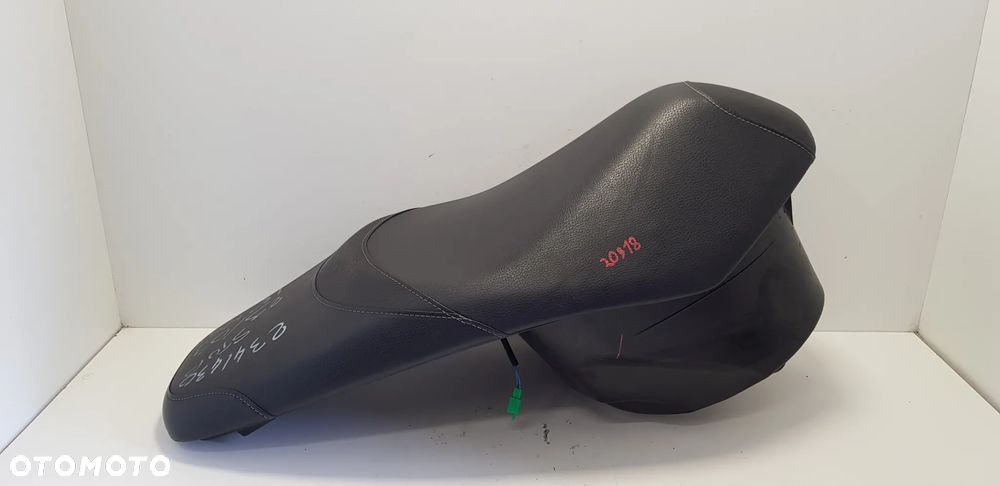 Sym JET 14 50 Fotel Kanapa Siedzenie Kufer Schowek - 4