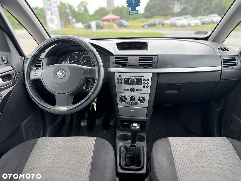 Opel Meriva 1.6 16V Cosmo - 24