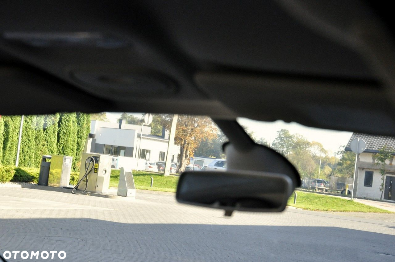 Renault Grand Scenic - 39