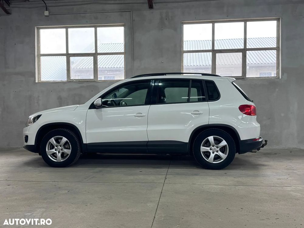 Volkswagen Tiguan - 5