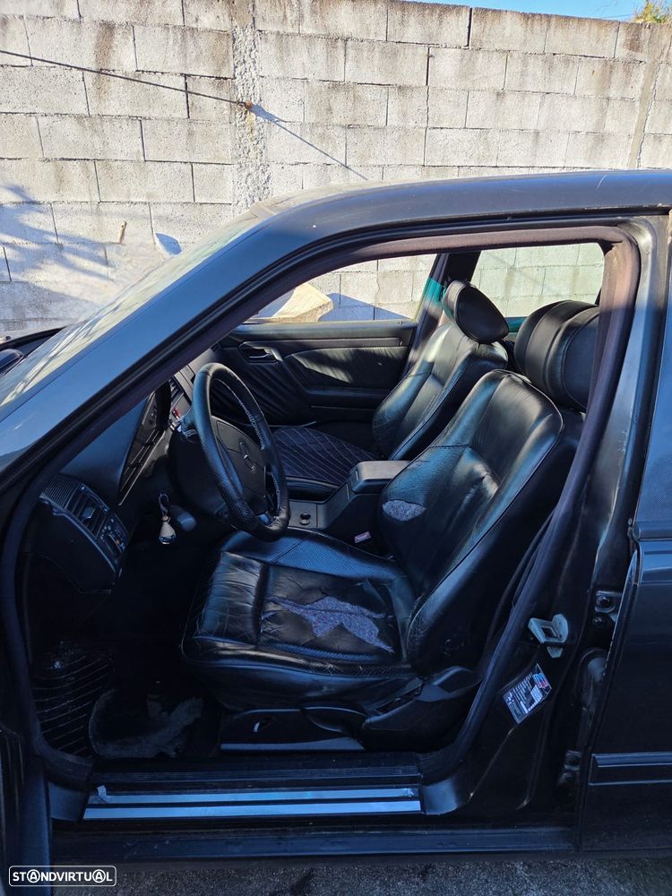 Mercedes-Benz C 200 - 3