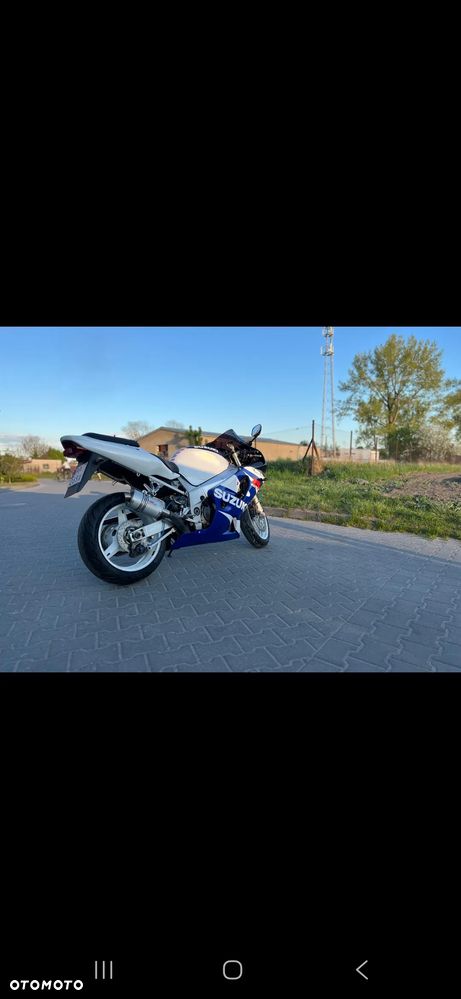 Suzuki GSX-R - 2