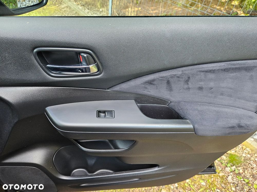 Honda CR-V 2.0i-VTEC 2WD Elegance - 32