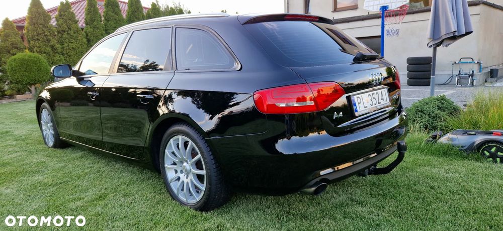 Audi A4 Avant 1.8 TFSI Ambiente - 2