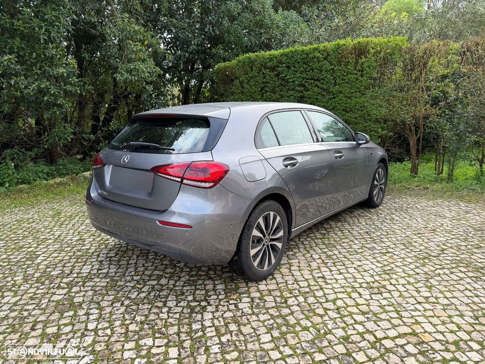 Mercedes-Benz A 250 e Style Plus - 7