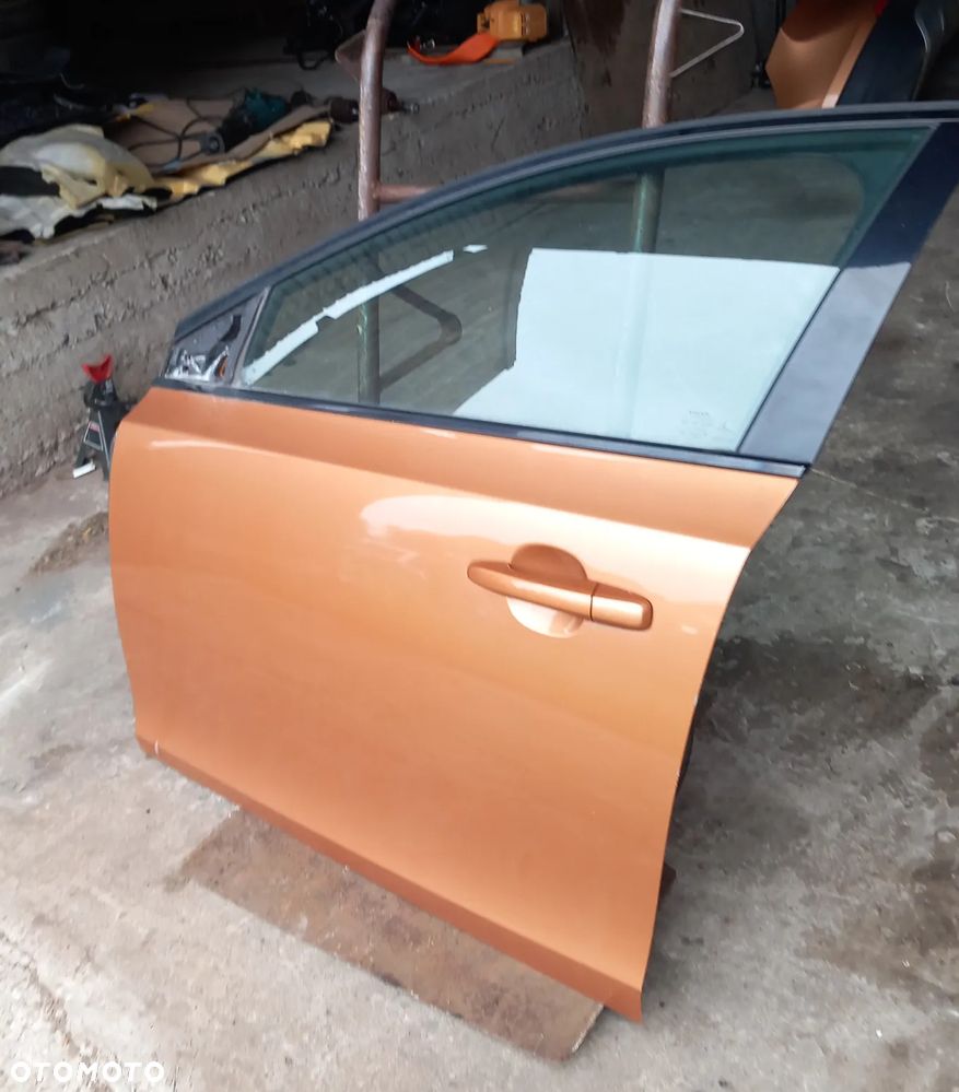 VOLVO V40 II drzwi lewe lewy przód przednie  kompletne kolor 704 - 2