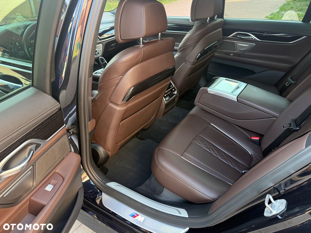 BMW Seria 7 750d xDrive sport - 14