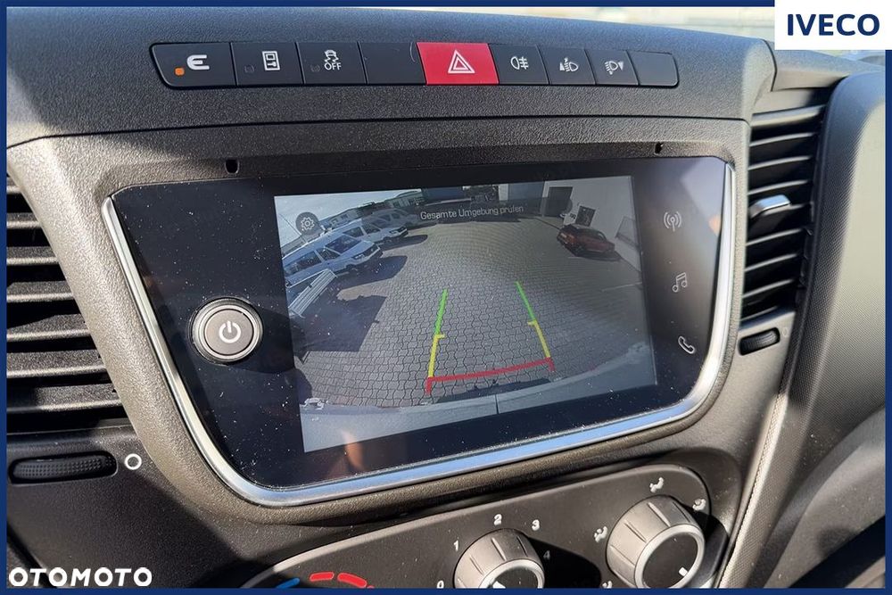 Iveco Daily 35S16 12m3 Hi-Matic 2.3 156KM - 12
