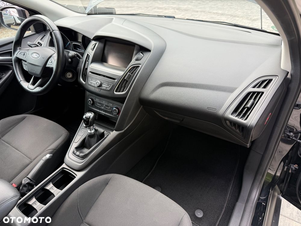Ford Focus 1.5 TDCi Titanium ASS - 35