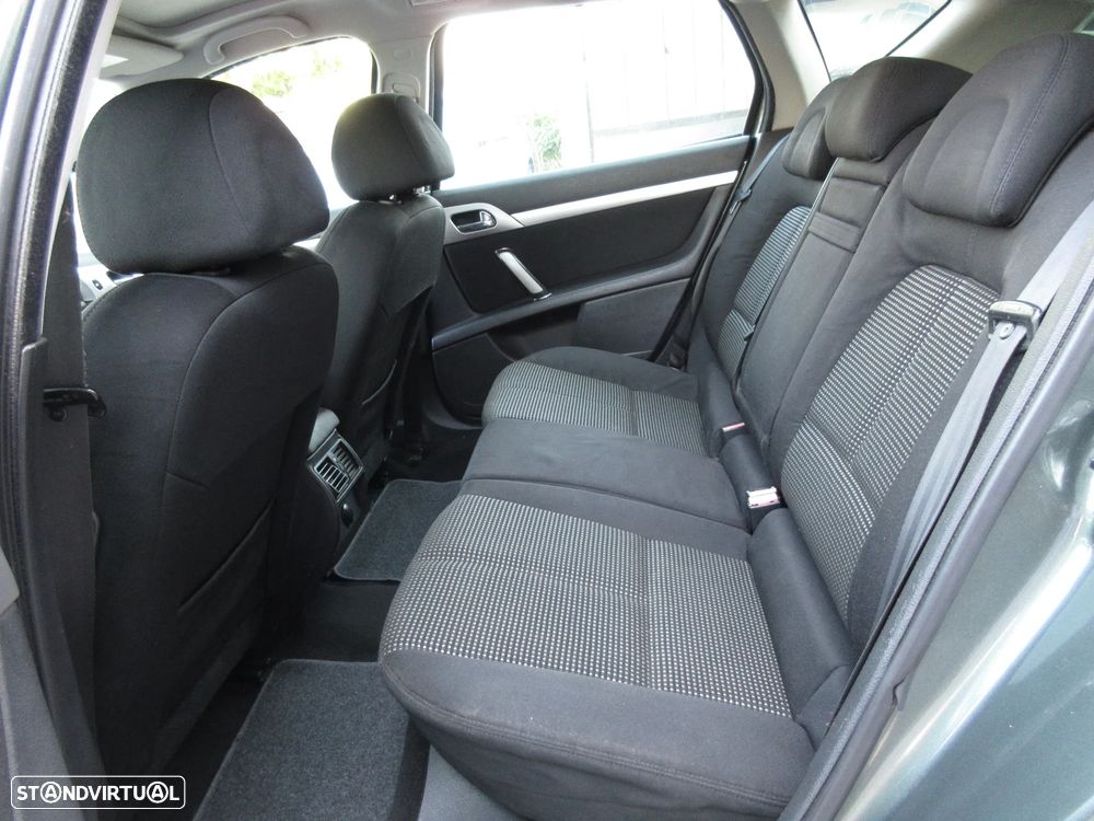 Peugeot 407 SW 1.6 HDi Executive - 14