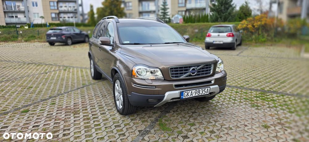 Volvo XC 90 - 8