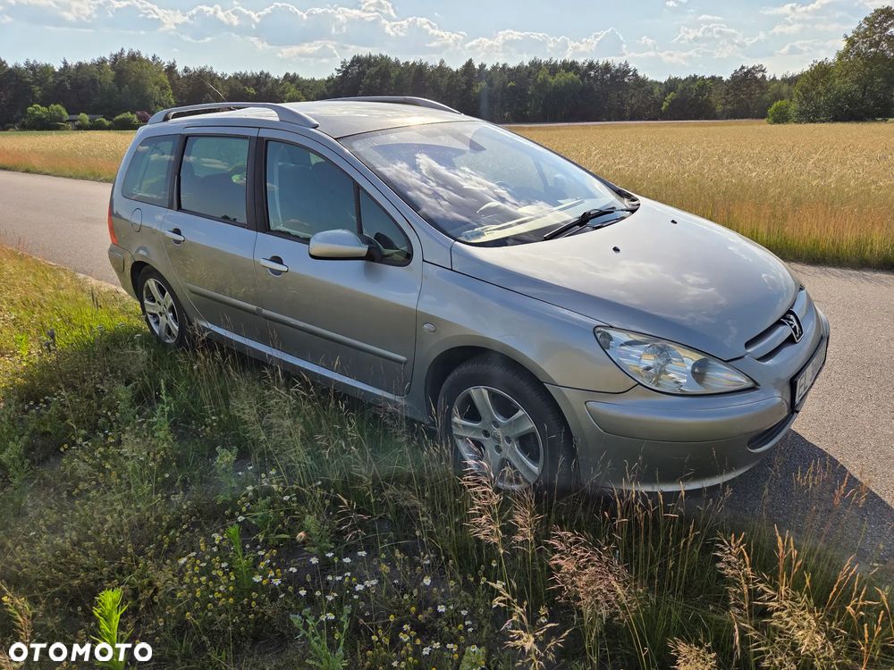 Peugeot 307 - 1