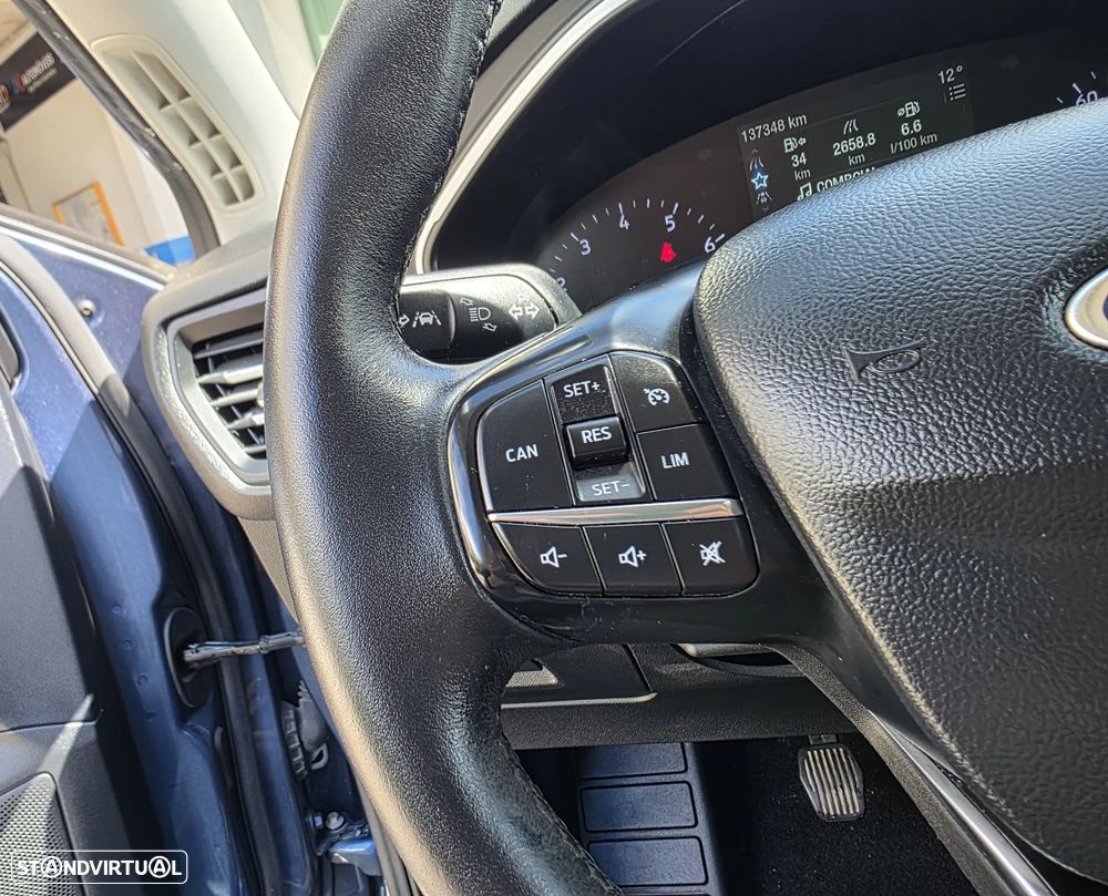 Ford Focus 1.0 EcoBoost Business - 15