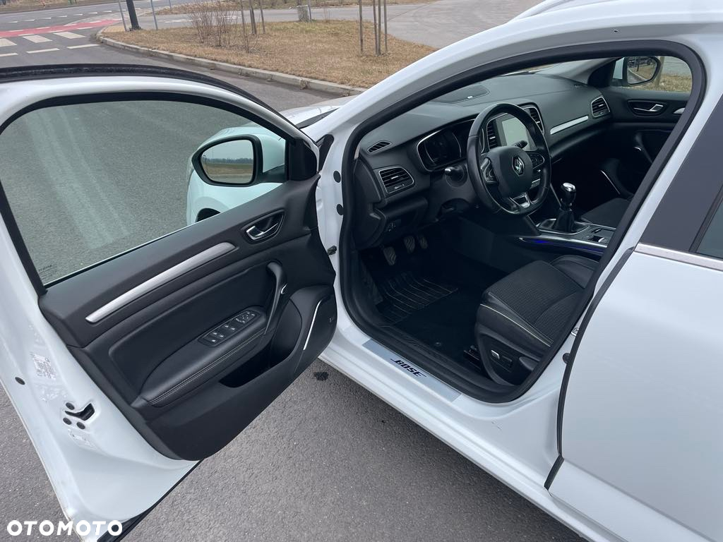 Renault Megane 1.6 dCi Bose - 13