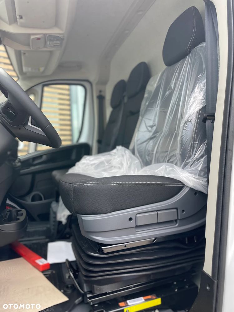 Toyota Proace MAX - 14