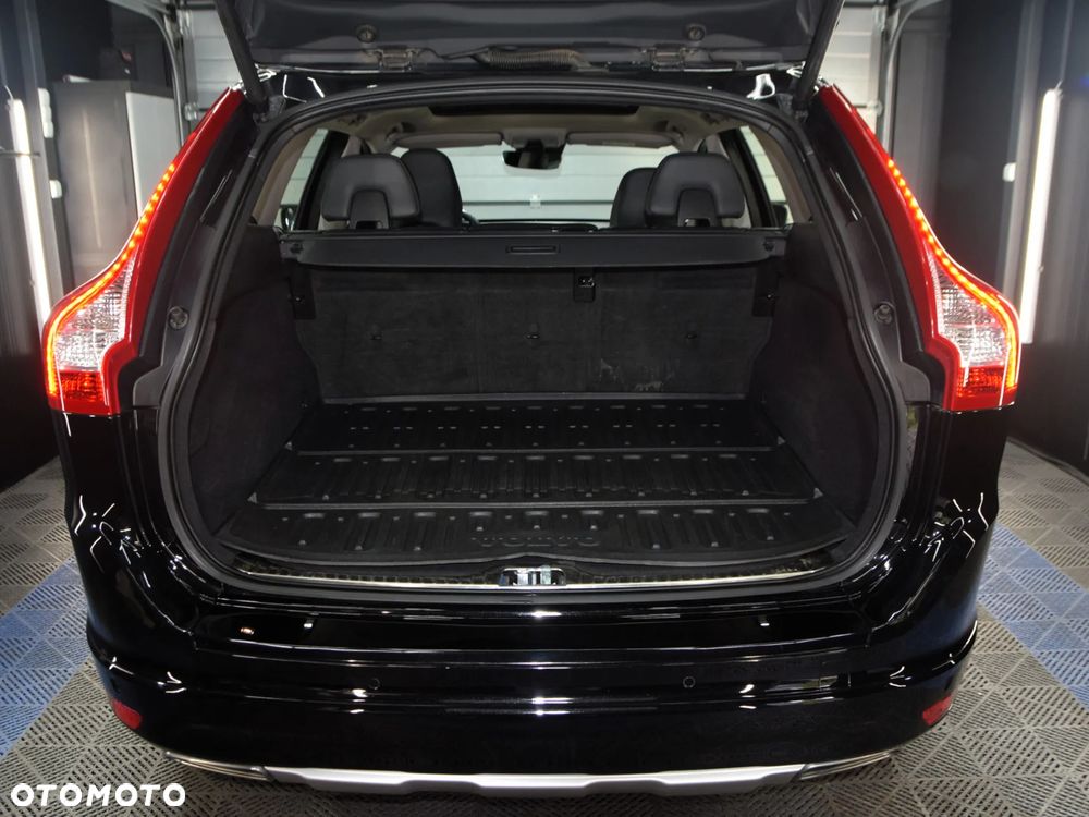 Volvo XC 60 D4 SCR AWD Inscription - 11