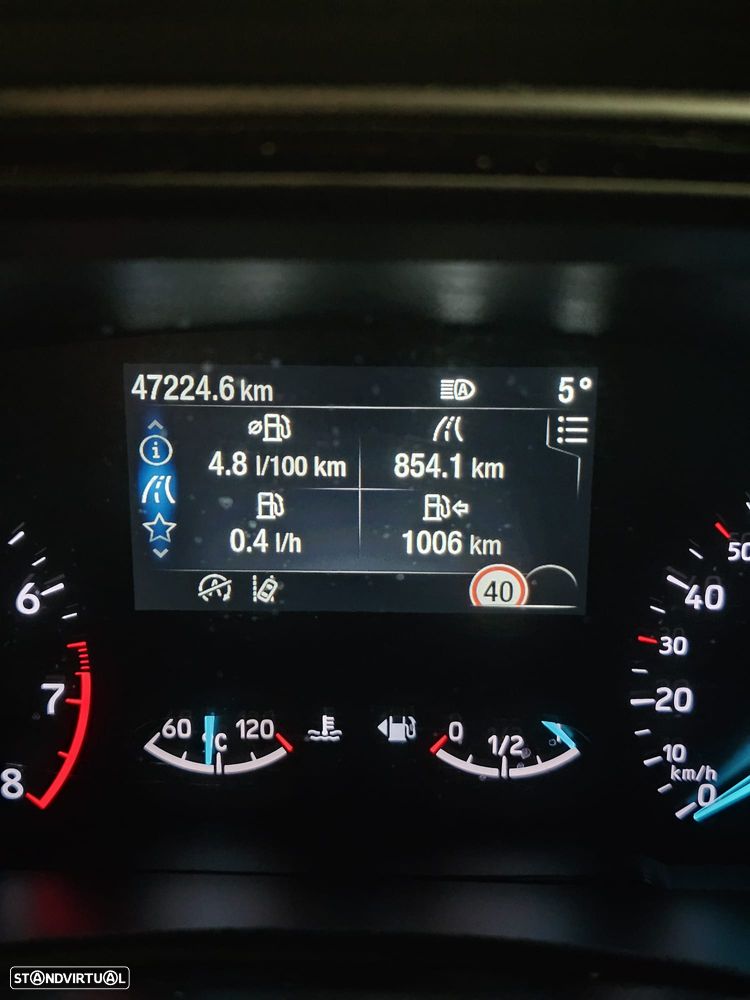 Ford Focus 1.0 EcoBoost MHEV ST-Line - 5