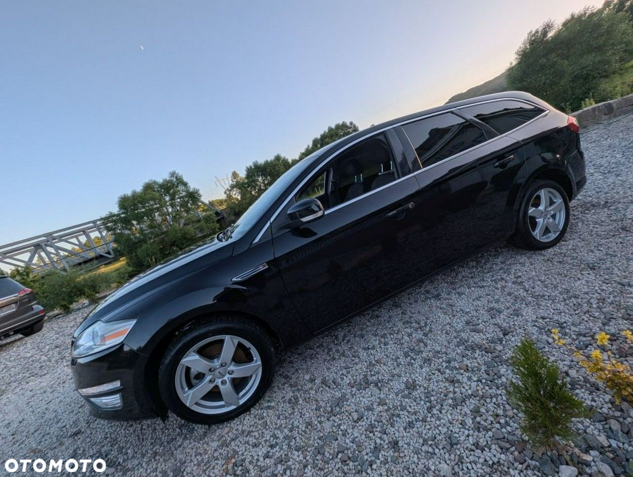 Ford Mondeo - 10