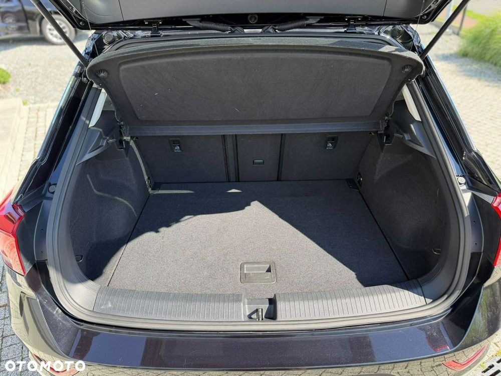 Volkswagen T-Roc - 37