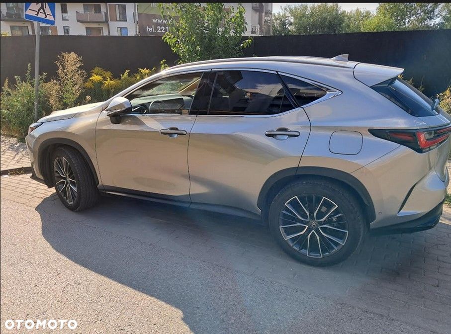 Lexus NX 450h+ Omotenashi AWD - 2