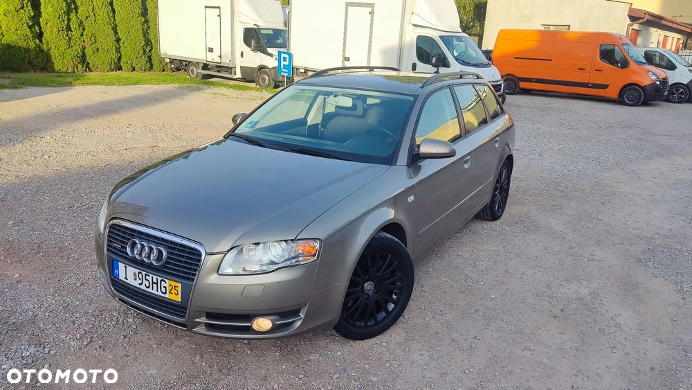 Audi A4 Avant - 1