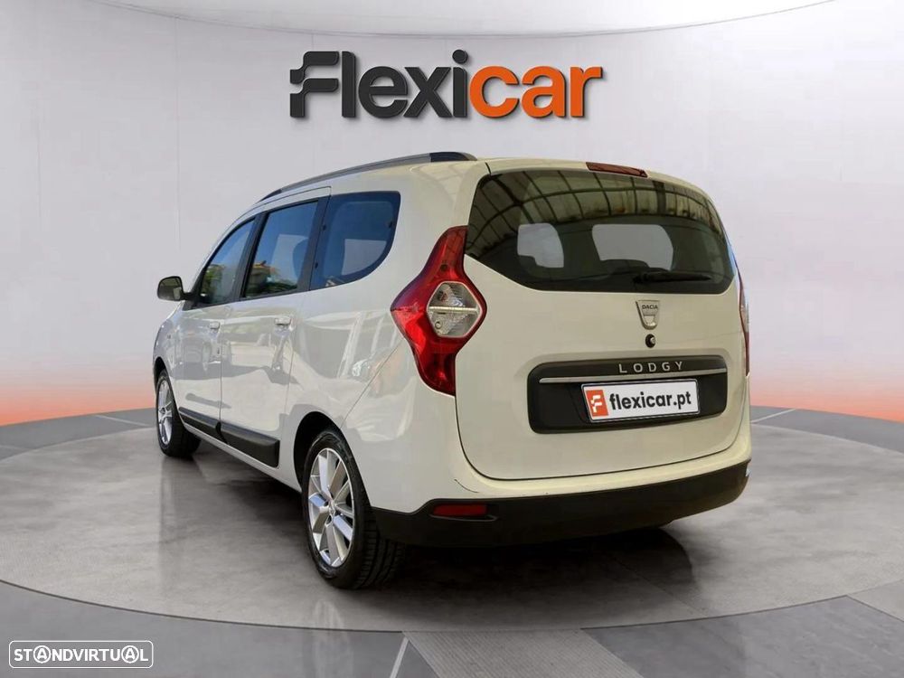 Dacia Lodgy 1.2 TCe Confort 7L - 6
