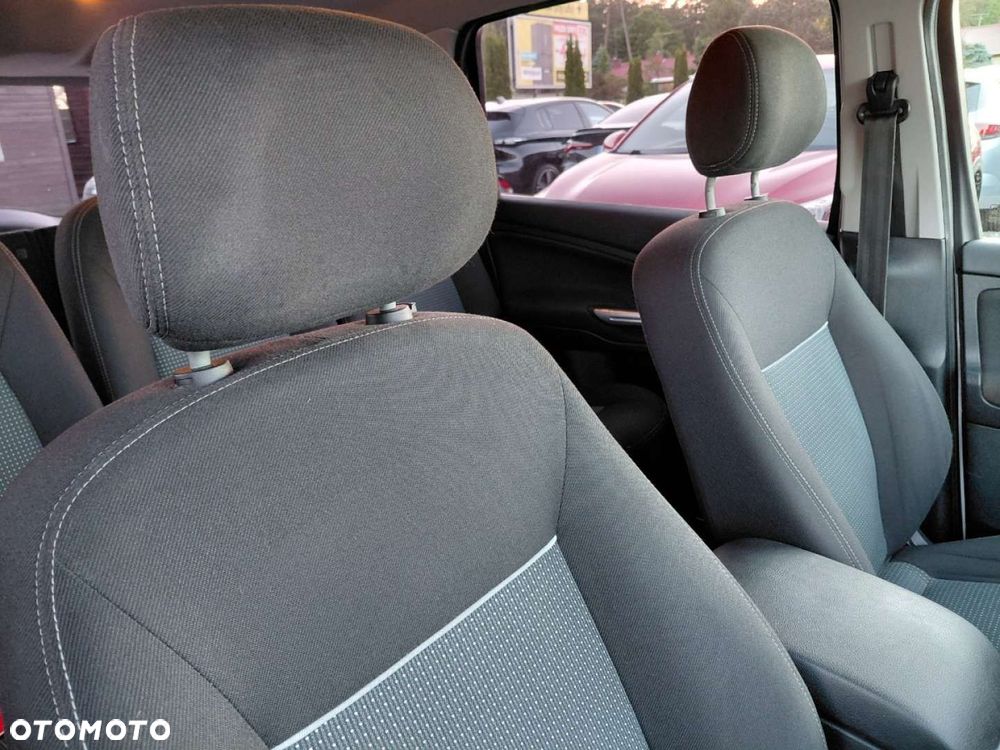 Ford S-Max - 15