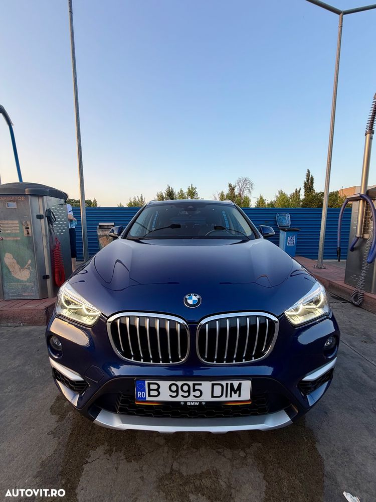 BMW X1 xDrive18d Aut. Sport Line - 1