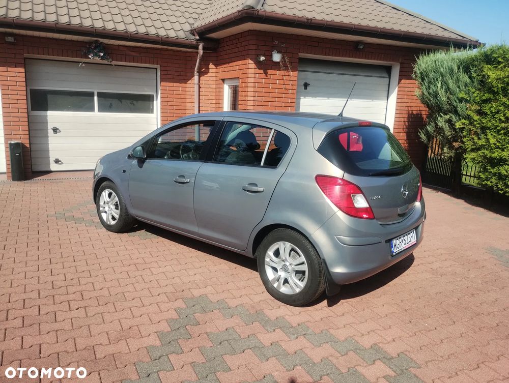 Opel Corsa 2014 photo 3