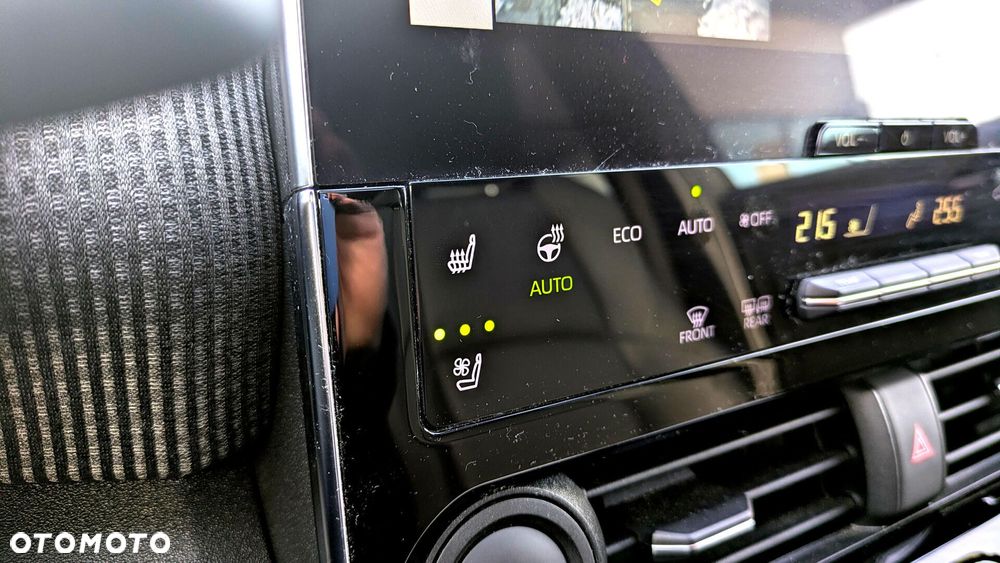 Toyota bZ4X 71.4kWh Executive - 19