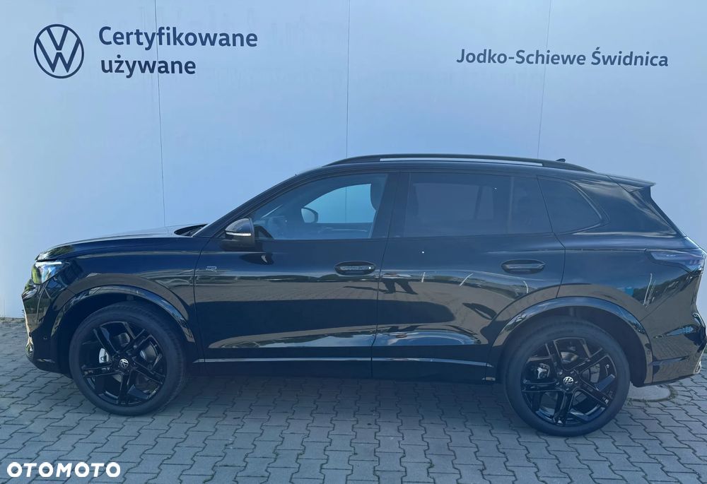 Volkswagen Tiguan - 4